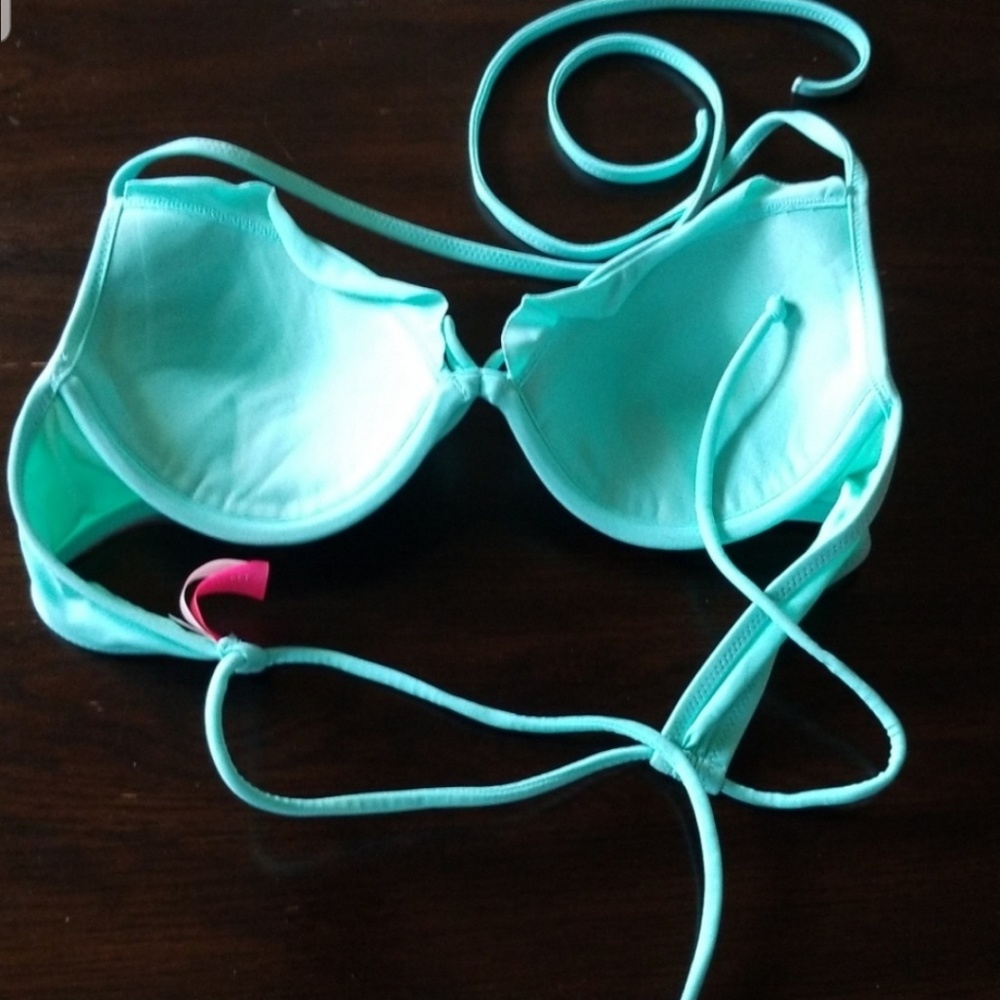 Bathing suit top - Picture 2 of 3